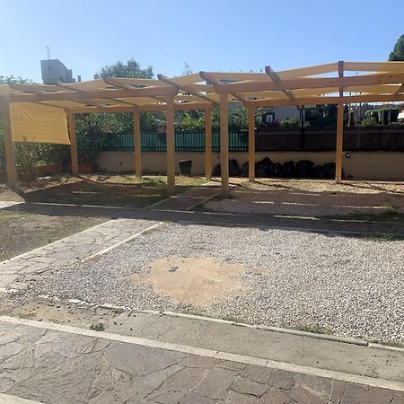 Il Giardino Di Adriana B&B Terracina Esterno foto