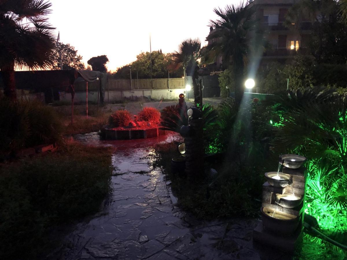 Il Giardino Di Adriana B&B Terracina Esterno foto