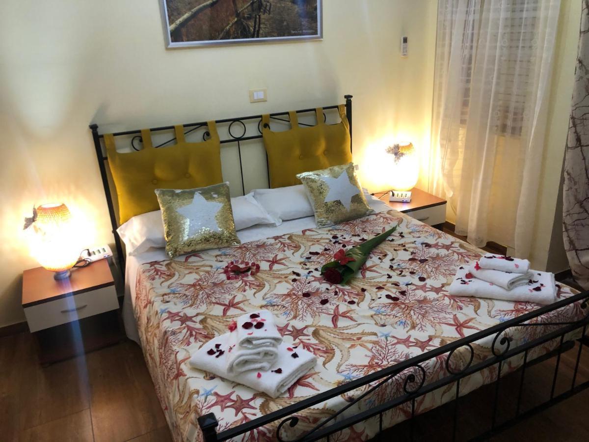 Il Giardino Di Adriana B&B Terracina Esterno foto